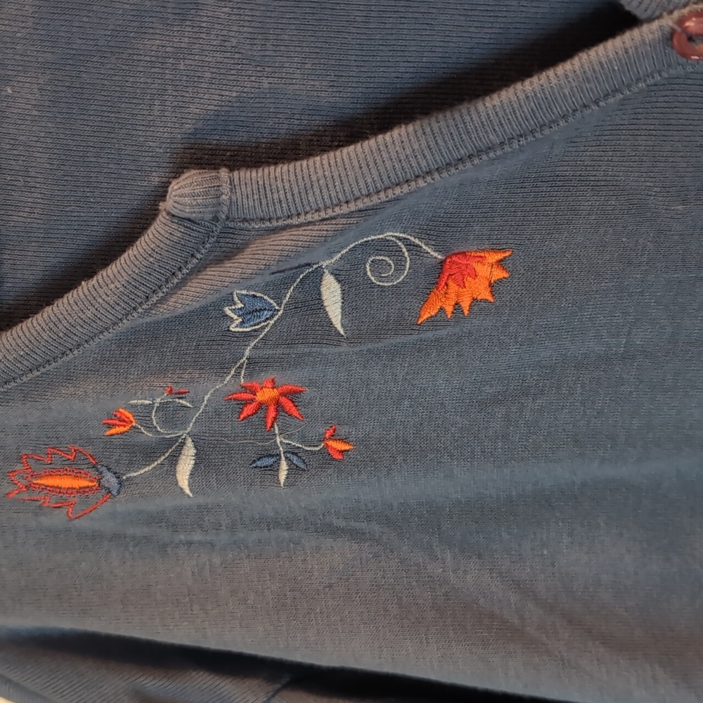 Extra Touch Cardigan - Picture 3 of 7